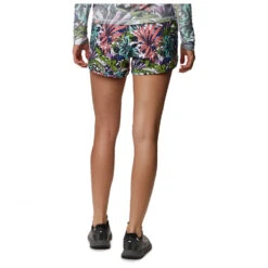 Columbia Women's Pleasant Creek Stretch Short - Shorts -Rip Curl-Laden columbia womens pleasant creek stretch short shorts detail 3