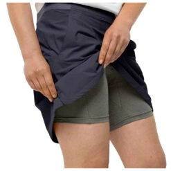Jack Wolfskin Women's Hilltop Trail Skort - Rock -Rip Curl-Laden jack wolfskin womens hilltop trail skort rock detail 6