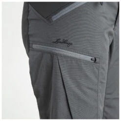 Lundhags Women's Makke II Shorts - Shorts 16 Lundhags Women's Makke II Shorts - Shorts -Rip Curl-Laden lundhags womens makke ii shorts shorts detail 7