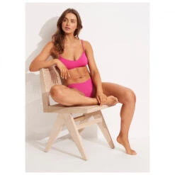 Seafolly Women's Sea Dive Bralette - Bikini-Top 26 Seafolly Women's Sea Dive Bralette - Bikini-Top -Rip Curl-Laden seafolly womens sea dive bralette bikini top detail 7